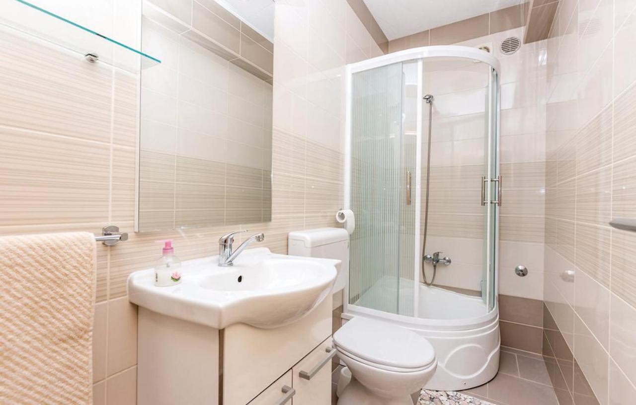 Apartment Vesna Selce Esterno foto
